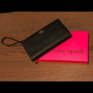 Kate Spade Cameron Street Eliza Wristlet